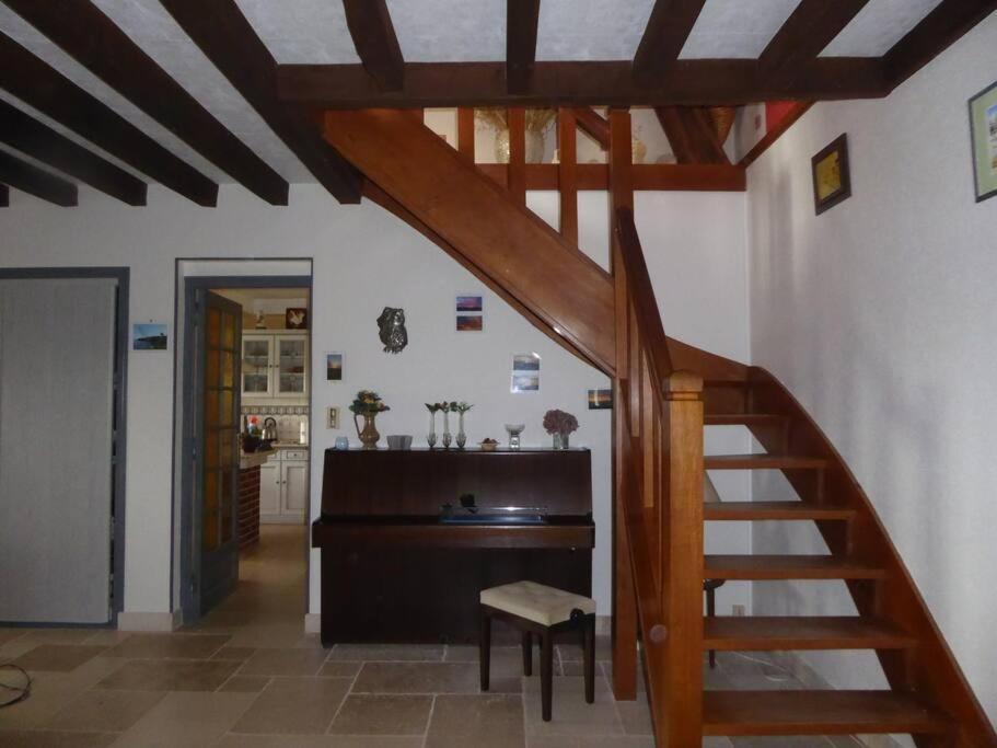 Maison Entiere Independante Noyers-sur-Serein Exterior photo